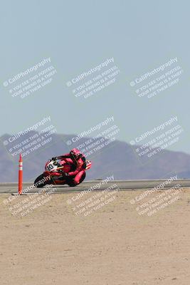 media/Oct-05-2025-CVMA (Sun) [[beeef4f201]]/Race 7-Middleweight Shootout/